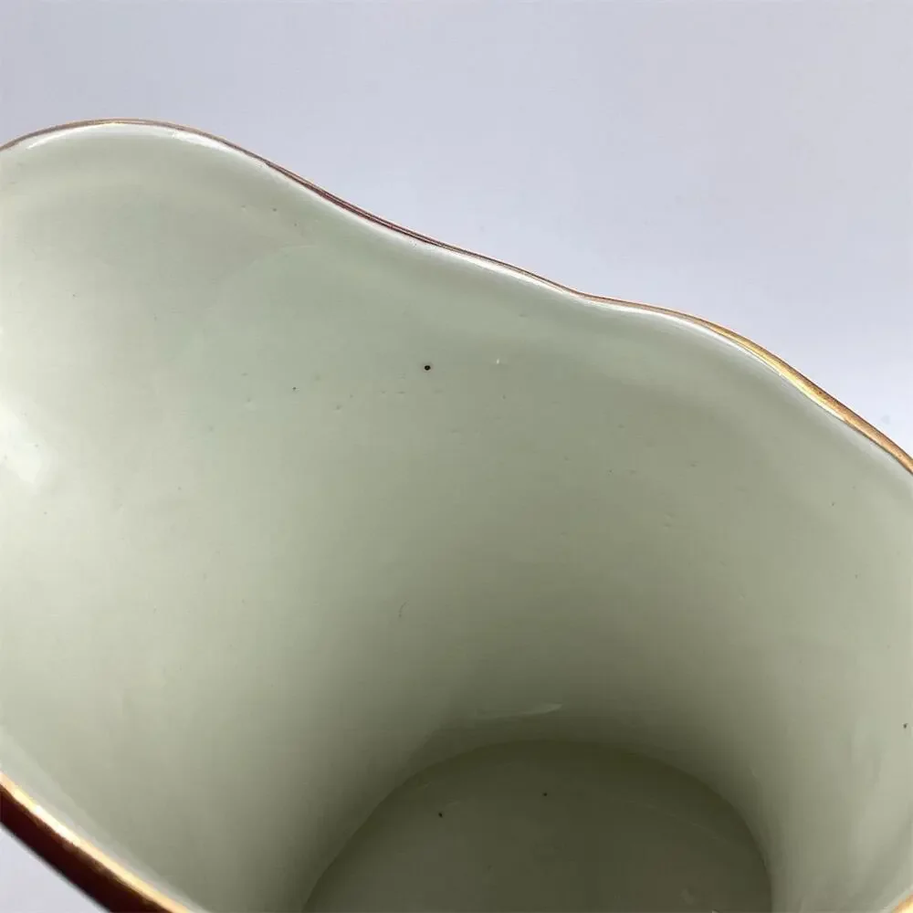 VTG Lisa White Arts Hydrangea Collection Ceramic Pitcher Vase 10